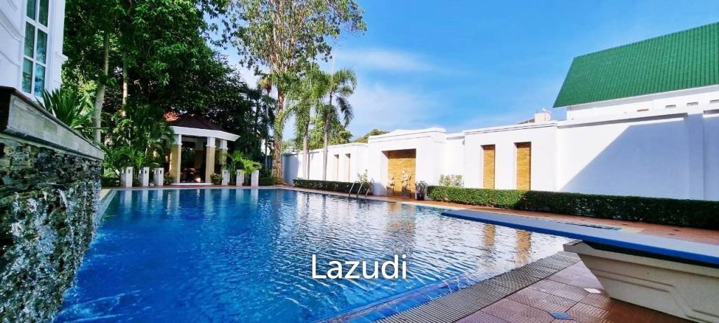 Wonderful 10 Bedrooms House for Sale