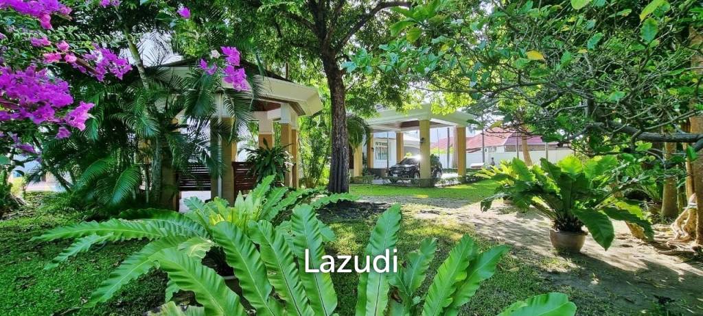 Wonderful 10 Bedrooms House for Sale