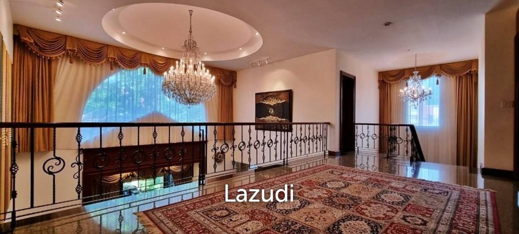 Wonderful 10 Bedrooms House for Sale