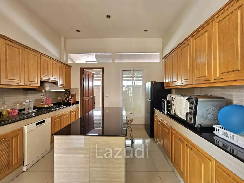 Thai Bali House for Sale in Bangsaray