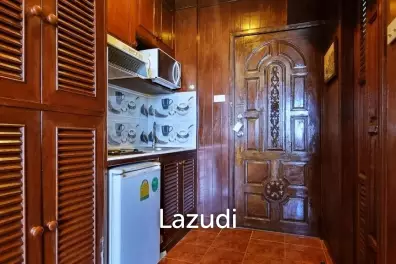 Studio 30 SQ.M at Thepthip Mansion