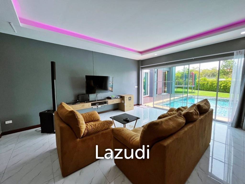 Private Home With Pool for Sale