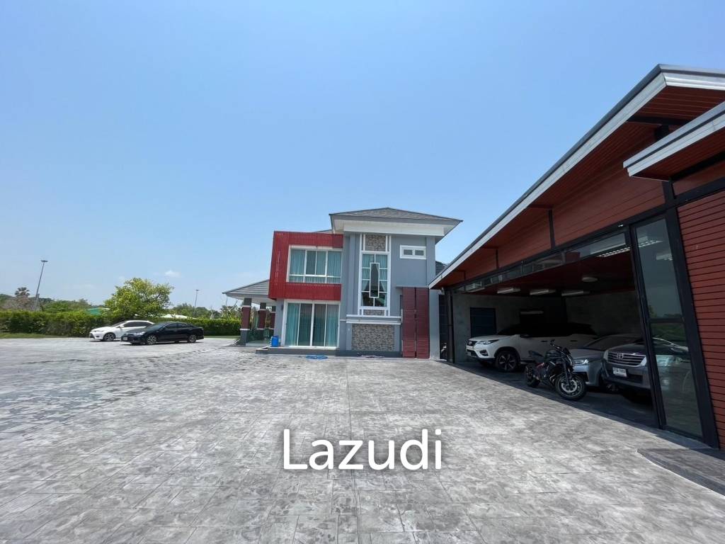 Private Home With Pool for Sale