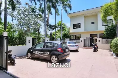 8 Bedrooms House at Khao Talo for Sale