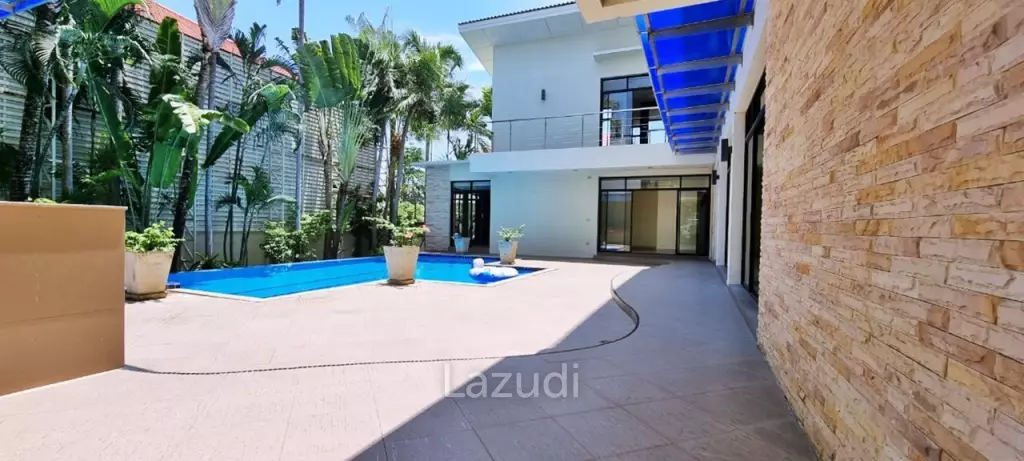 8 Bedrooms House at Khao Talo for Sale