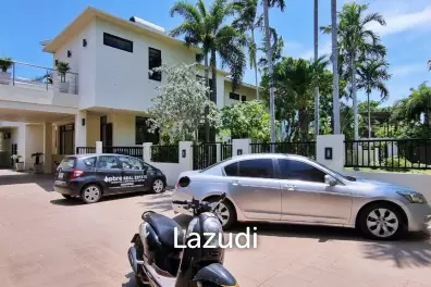 8 Bedrooms House at Khao Talo for Sale