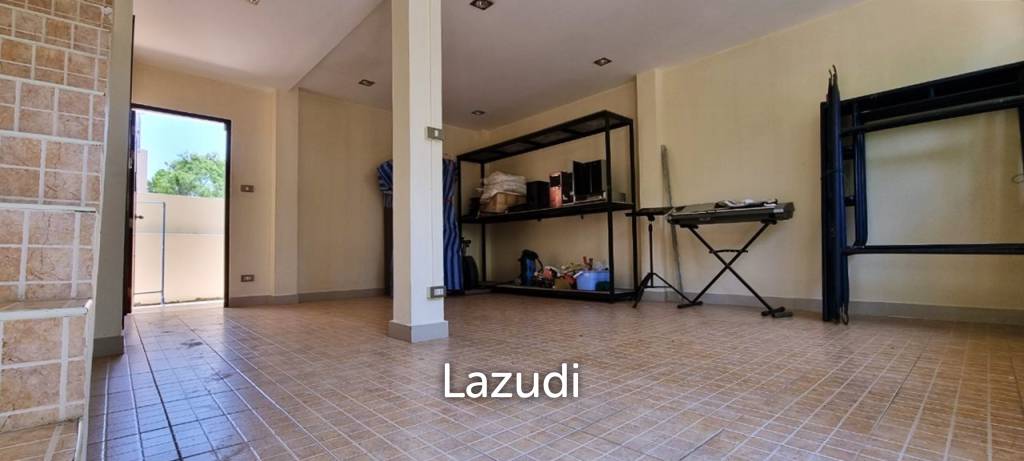8 Bedrooms House at Khao Talo for Sale