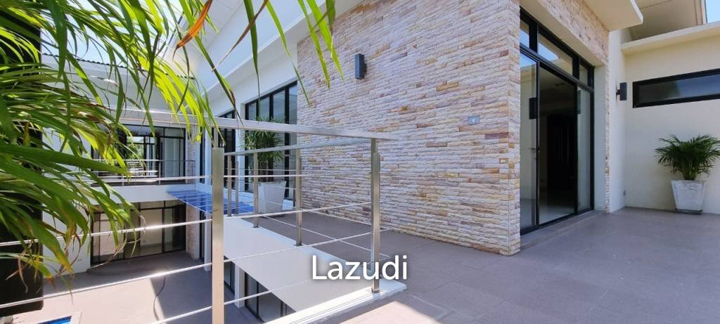 8 Bedrooms House at Khao Talo for Sale