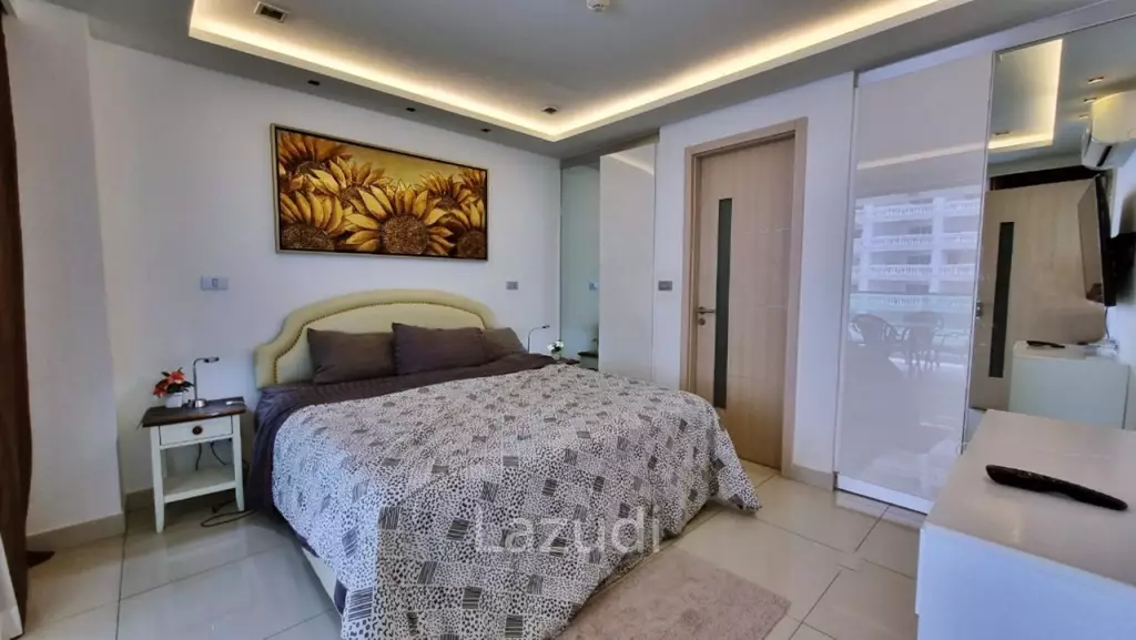 1 Bed 2 Bath 67 SQ.M Wong Amat Tower