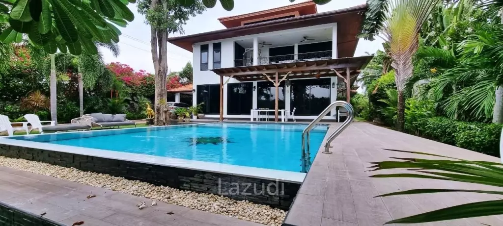 4Beds House for Sale in East Pattaya