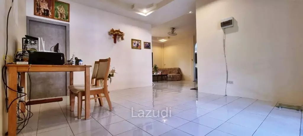 2Bedrooms Single Storey House for Sale
