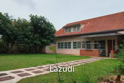 ขายบ้าน 4 ห้องนอนในเขาน้อย
