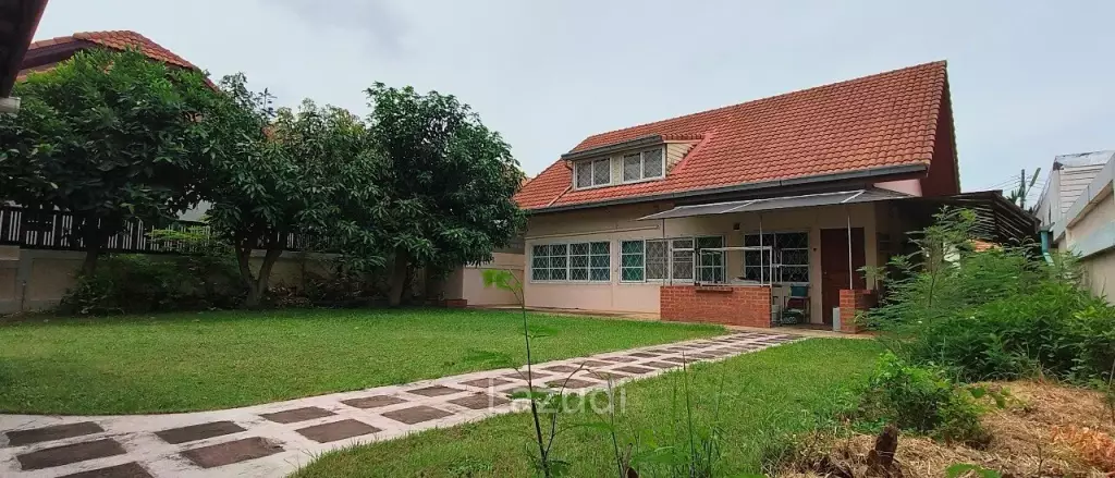 4 Bedrooms House for Sale in Khao Noi