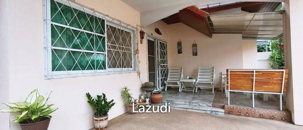 4 Bedrooms House for Sale in Khao Noi