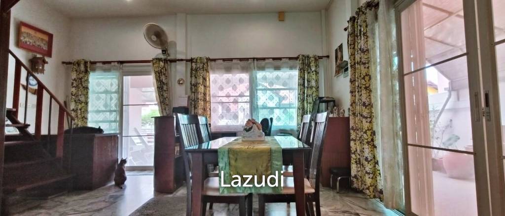 4 Bedrooms House for Sale in Khao Noi