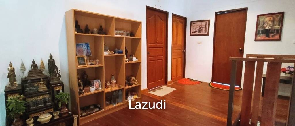 4 Bedrooms House for Sale in Khao Noi