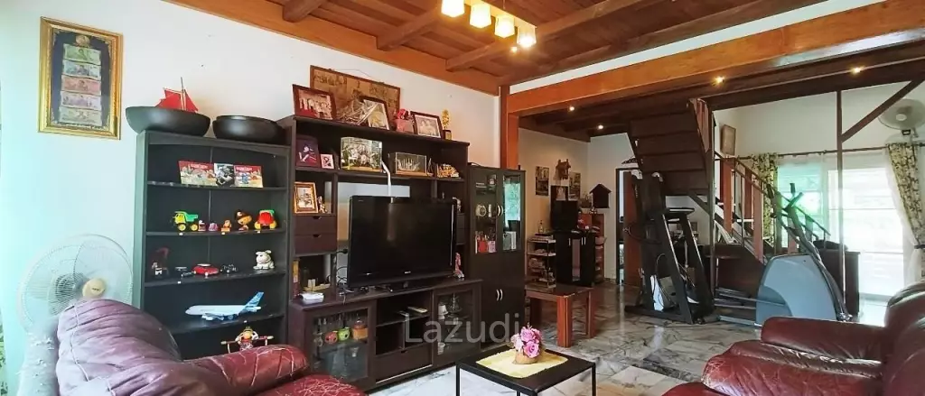 4 Bedrooms House for Sale in Khao Noi