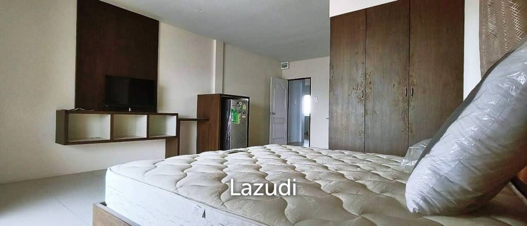 4 Storey Building for Sale in Khao Noi