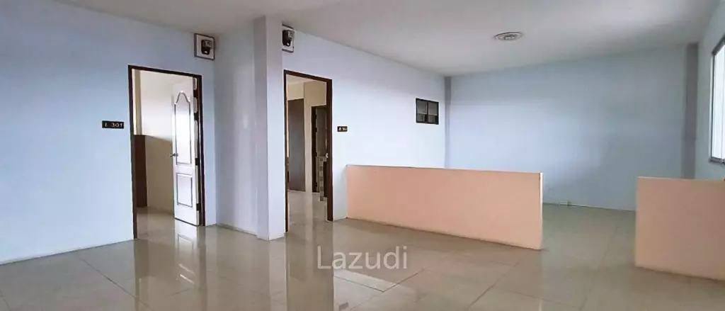 4 Storey Building for Sale in Khao Noi
