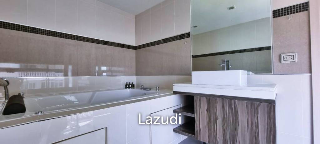2 Bed 2 Bath 92 SQ.M Wong Amat Tower