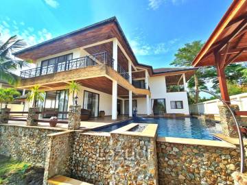 Lake Side House in Huay Yai for Sale