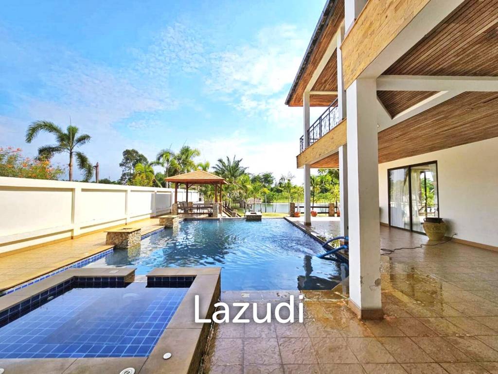 Lake Side House in Huay Yai for Sale