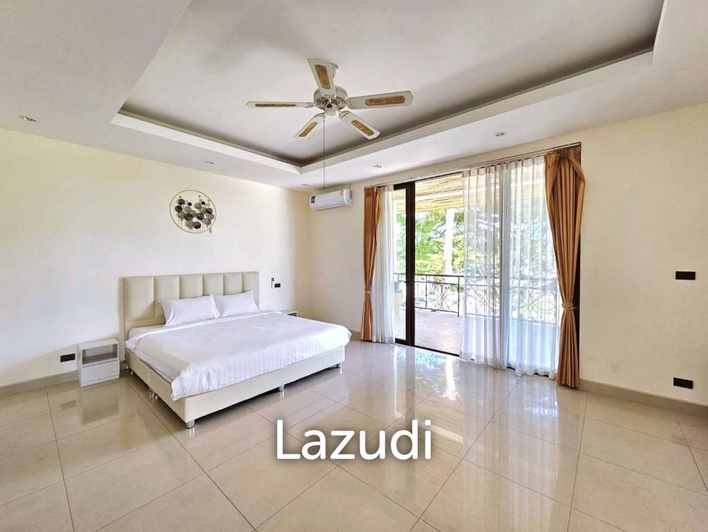 Lake Side House in Huay Yai for Sale