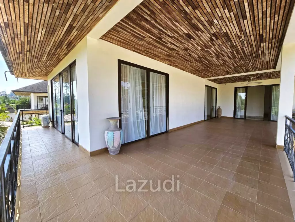 Lake Side House in Huay Yai for Sale