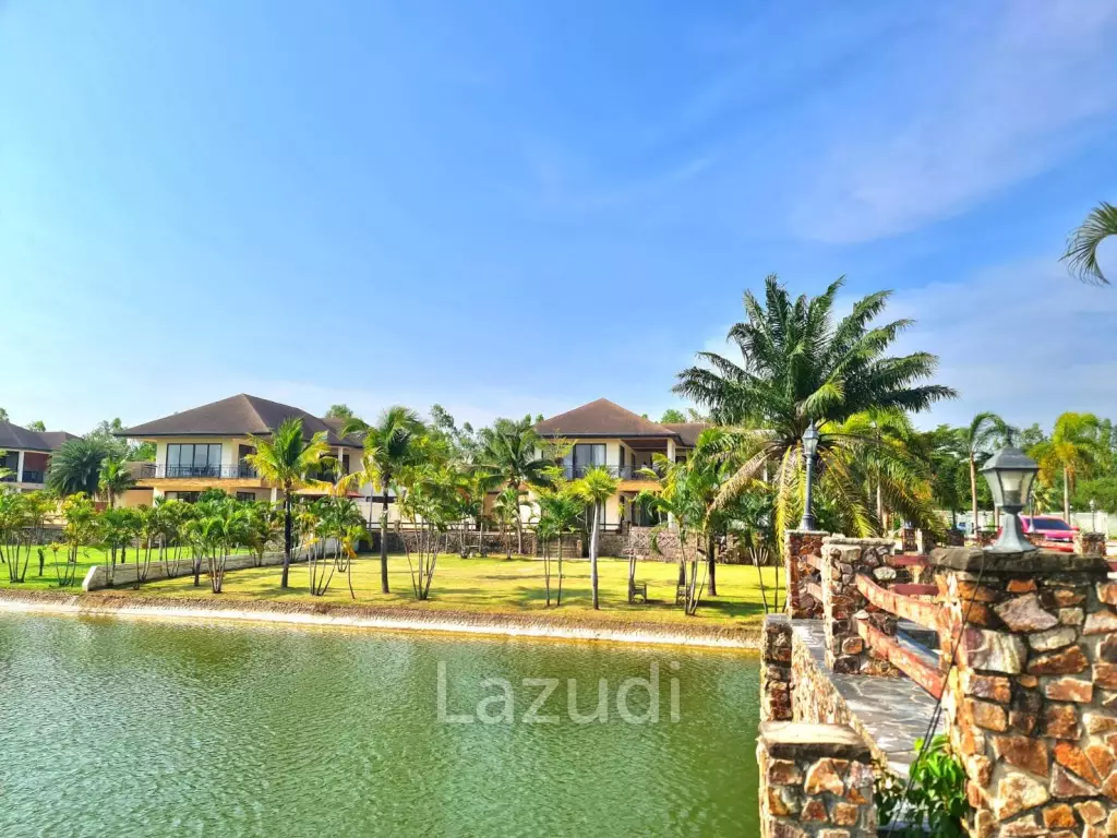 Lake Side House in Huay Yai for Sale