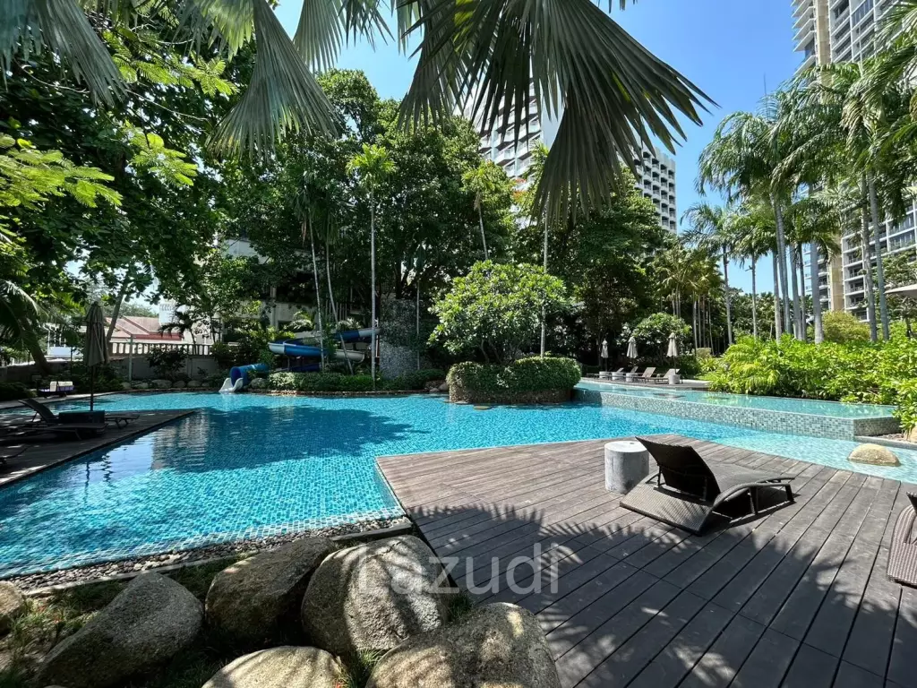 2 Bed 2 Bath 101 SQ.M Northpoint Condo