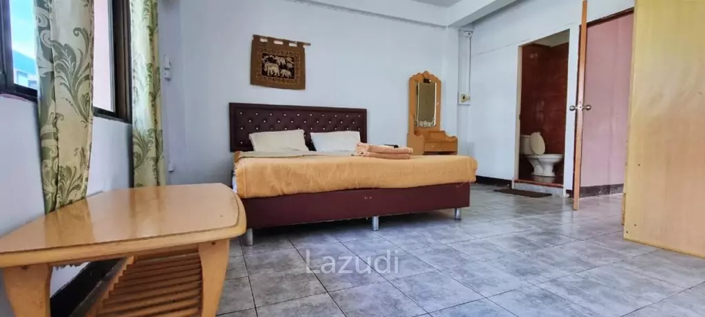Hotel and Bar in Central Pattaya for Sale