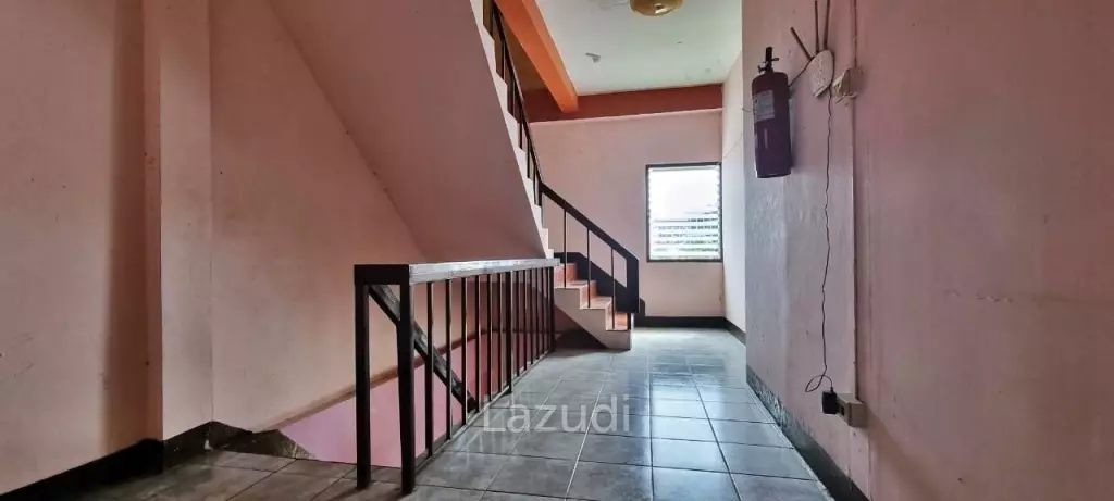Hotel and Bar in Central Pattaya for Sale