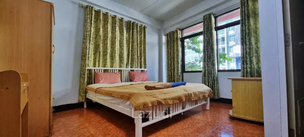 Hotel and Bar in Central Pattaya for Sale