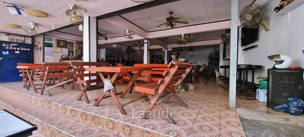Hotel and Bar in Central Pattaya for Sale