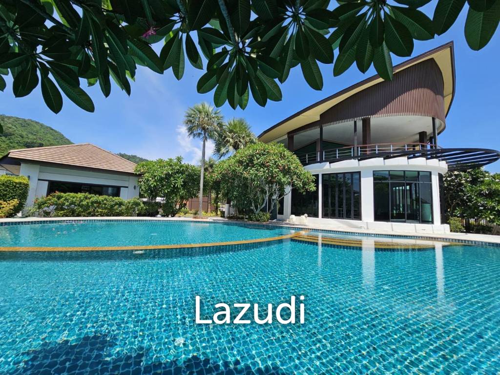 Green Area House for Sale in Sriracha