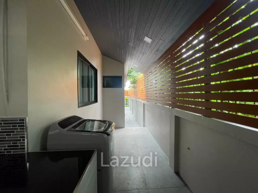 Beautiful Tropical House Style for Sale