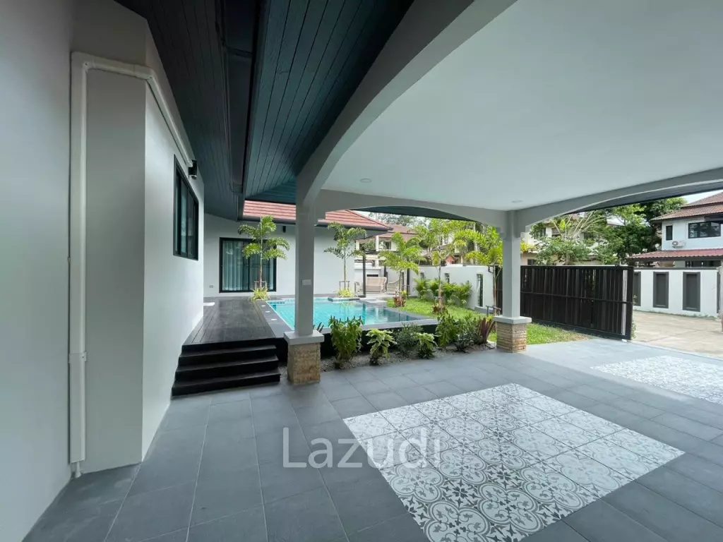 Beautiful Tropical House Style for Sale