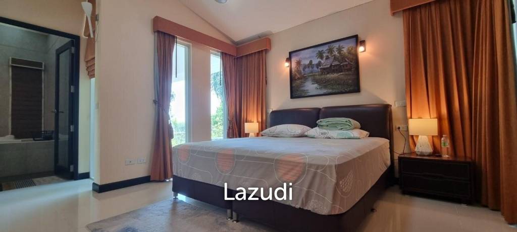 Pong House with Large Garden for Sale