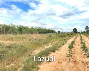 Land for Sale in Mabprachan Lake