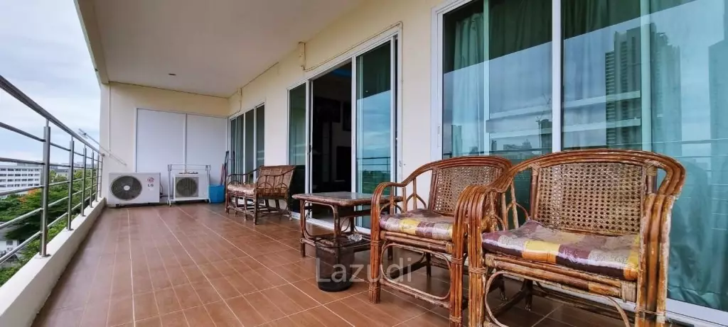 2 Bed 1 Bath 83 SQ.M Wongamat Privacy