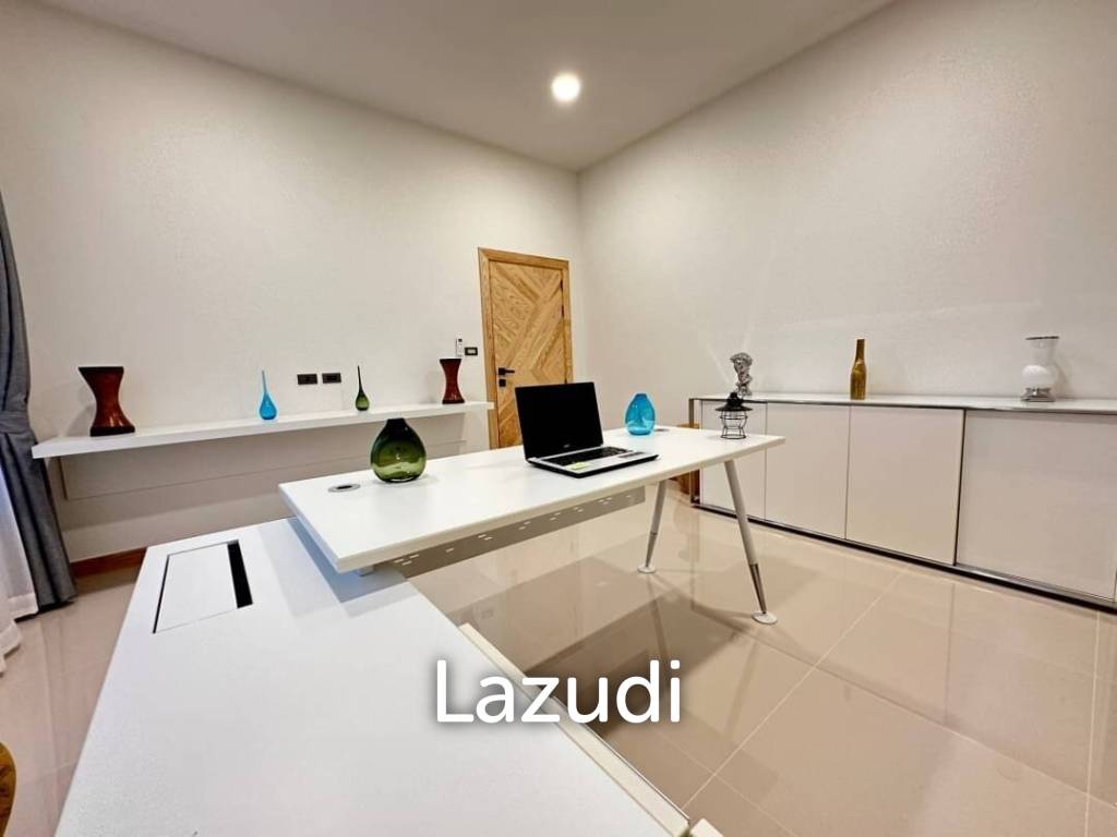 Spacious 3 Beds 3 Baths 250 SQ.M Modern House