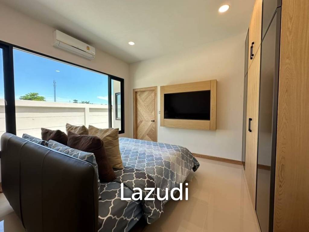 Spacious 3 Beds 3 Baths 250 SQ.M Modern House