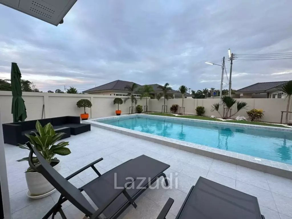 Spacious 3 Beds 3 Baths 250 SQ.M Modern House