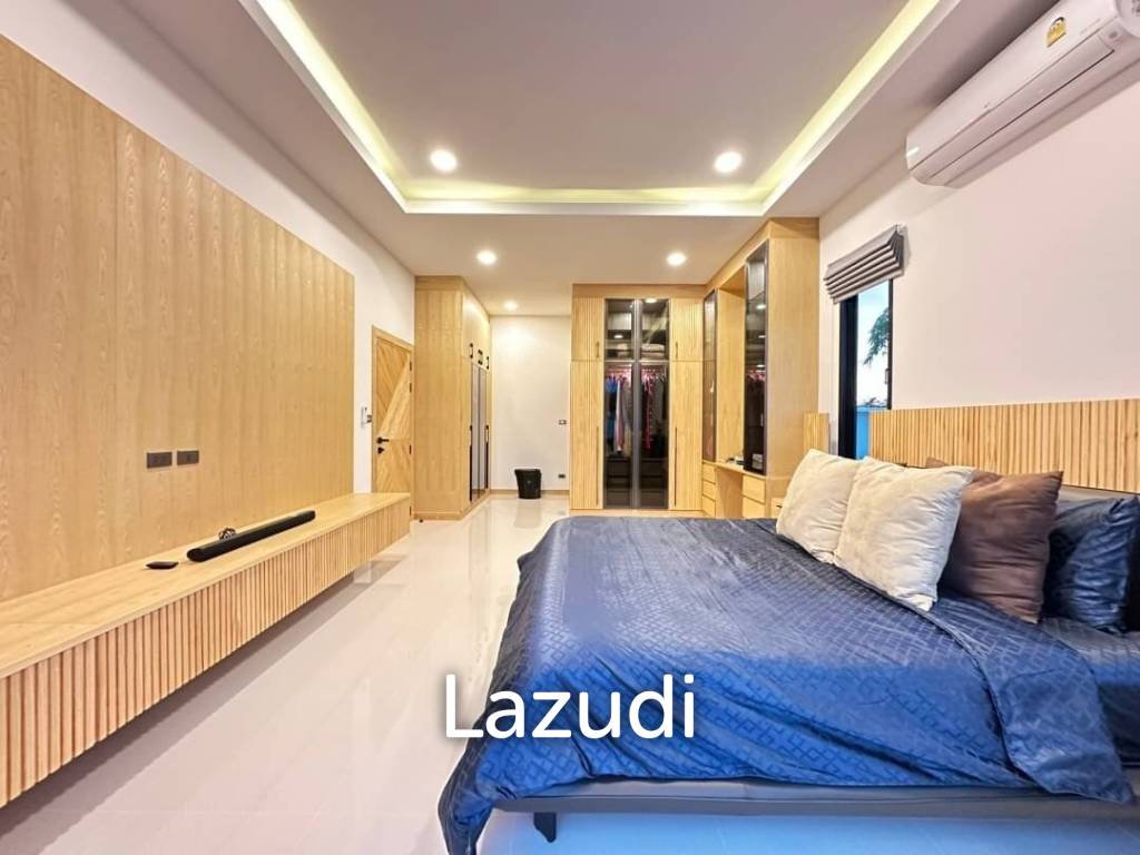 Spacious 3 Beds 3 Baths 250 SQ.M Modern House