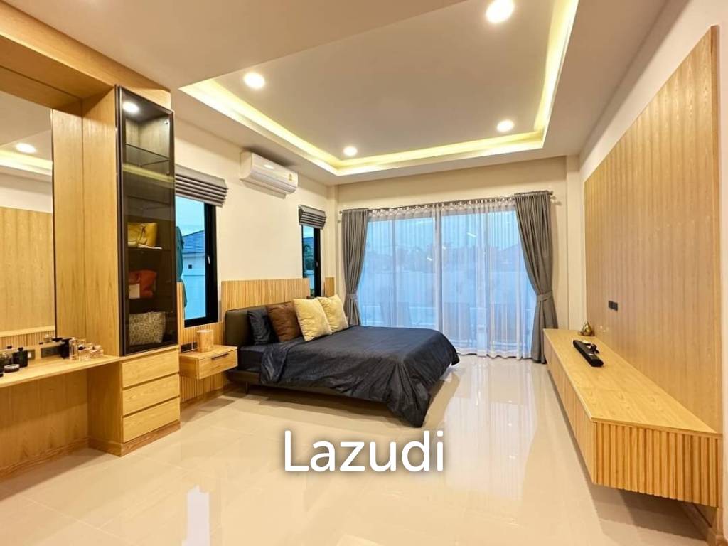 Spacious 3 Beds 3 Baths 250 SQ.M Modern House