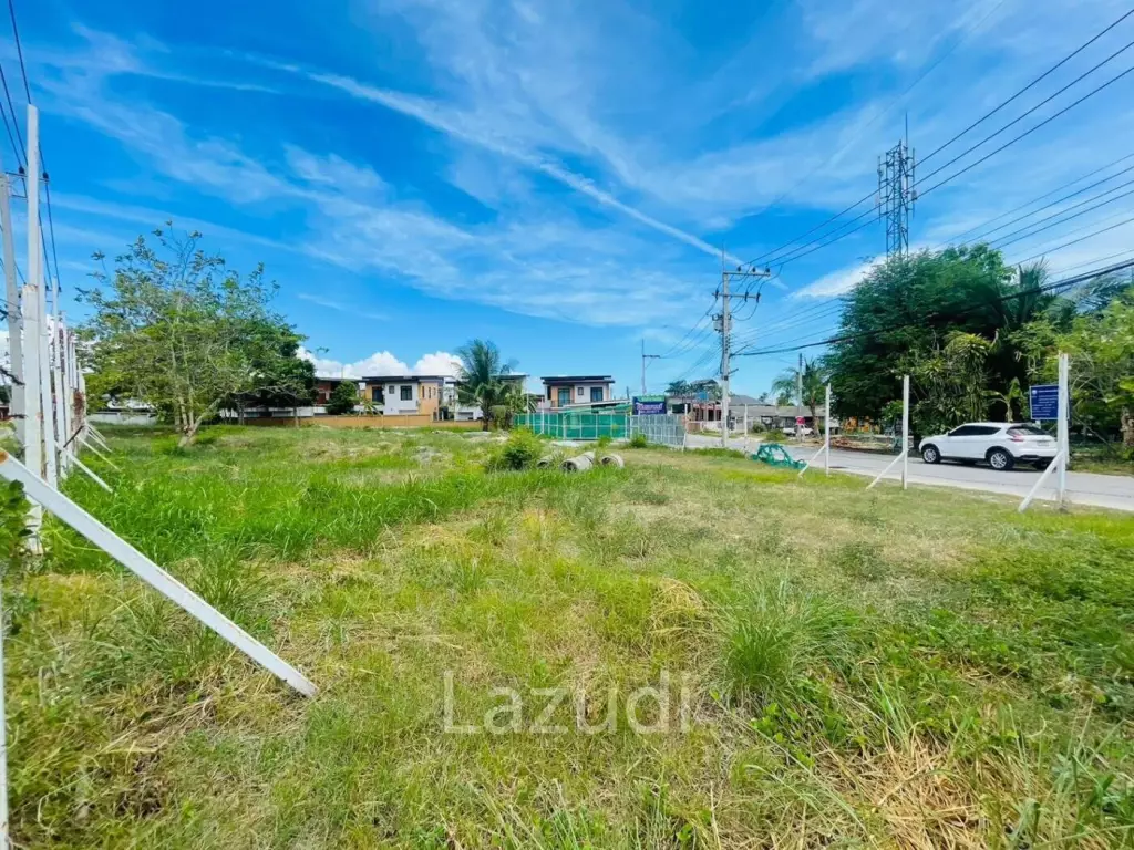 1Rai Land in Nong Pla Lai for Sale