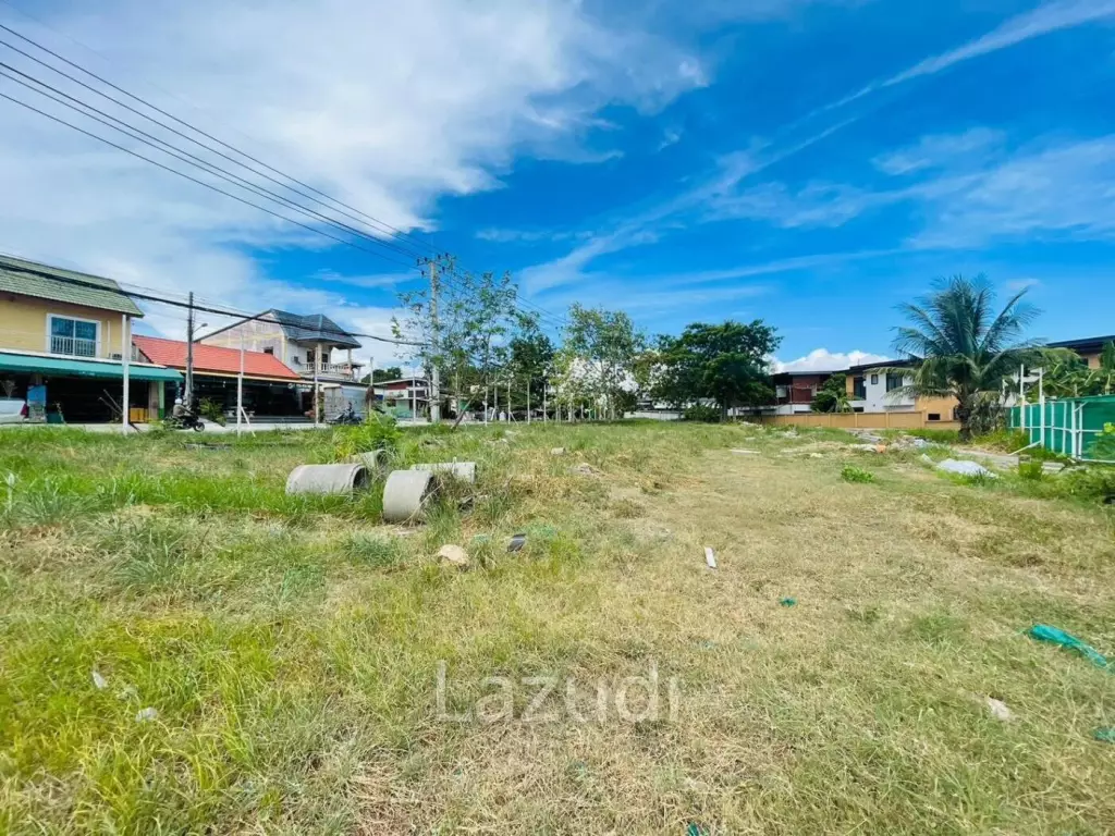 1Rai Land in Nong Pla Lai for Sale