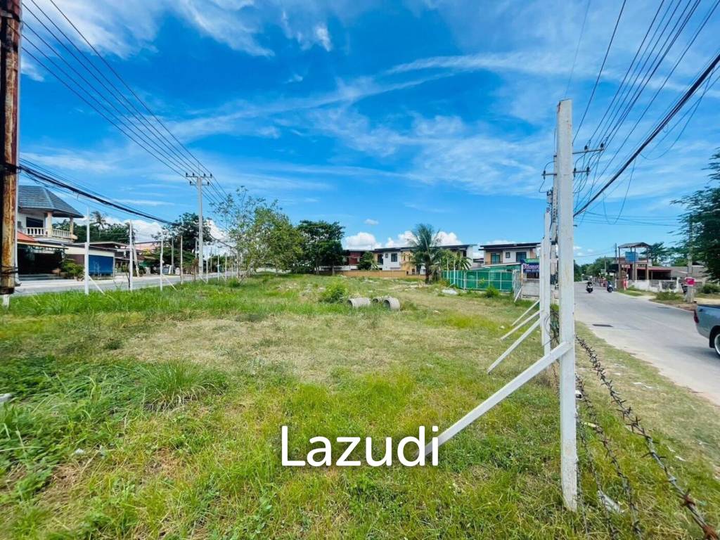 1Rai Land in Nong Pla Lai for Sale