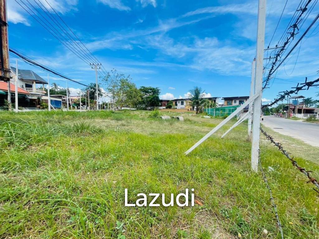 1Rai Land in Nong Pla Lai for Sale