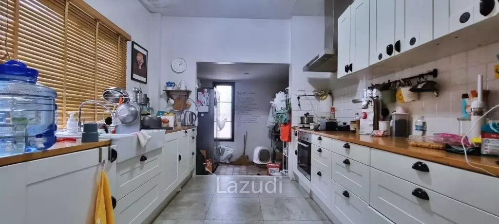 Single Two Storey House for Sale